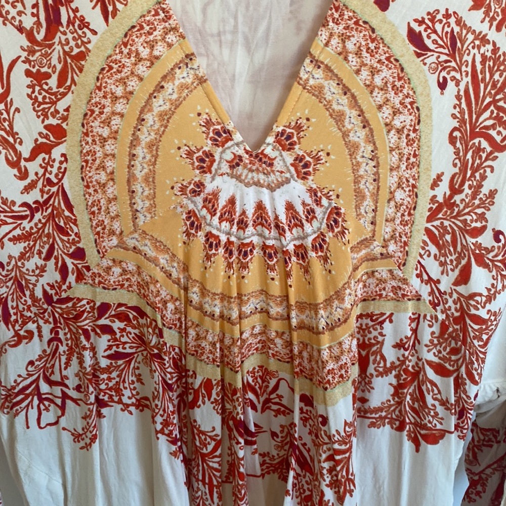 Free people boho flowy top! - Picture 2 of 5